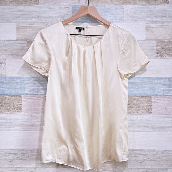 Talbots Silk Pleated Round Neck Blouse Cream Cap Sleeve Stretch Career Womens 6 - Picture 1 of 6